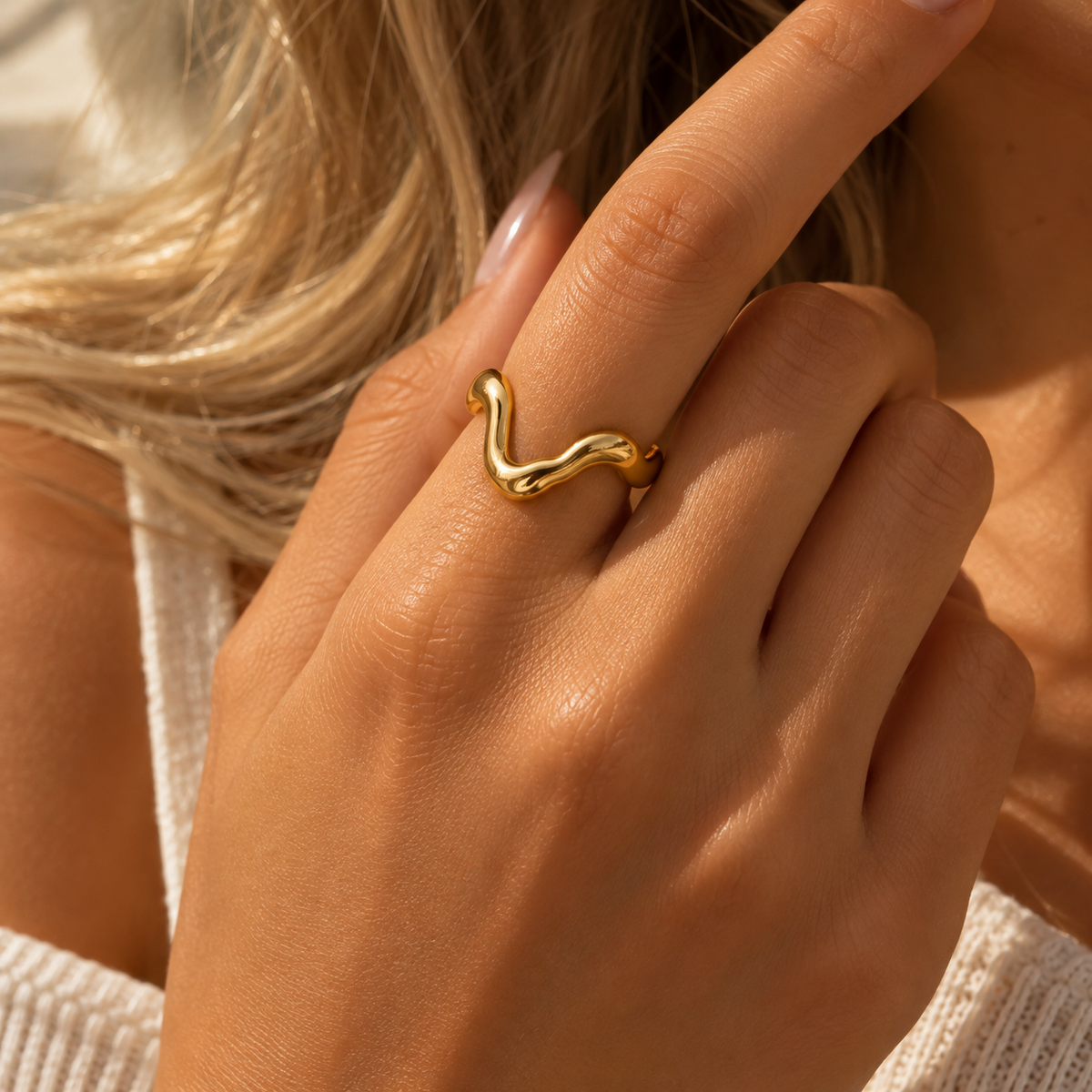 Lido Band Ring